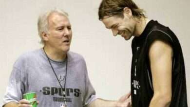 Greg Popovich y Fabricio Oberto cuando integraban los Spurs