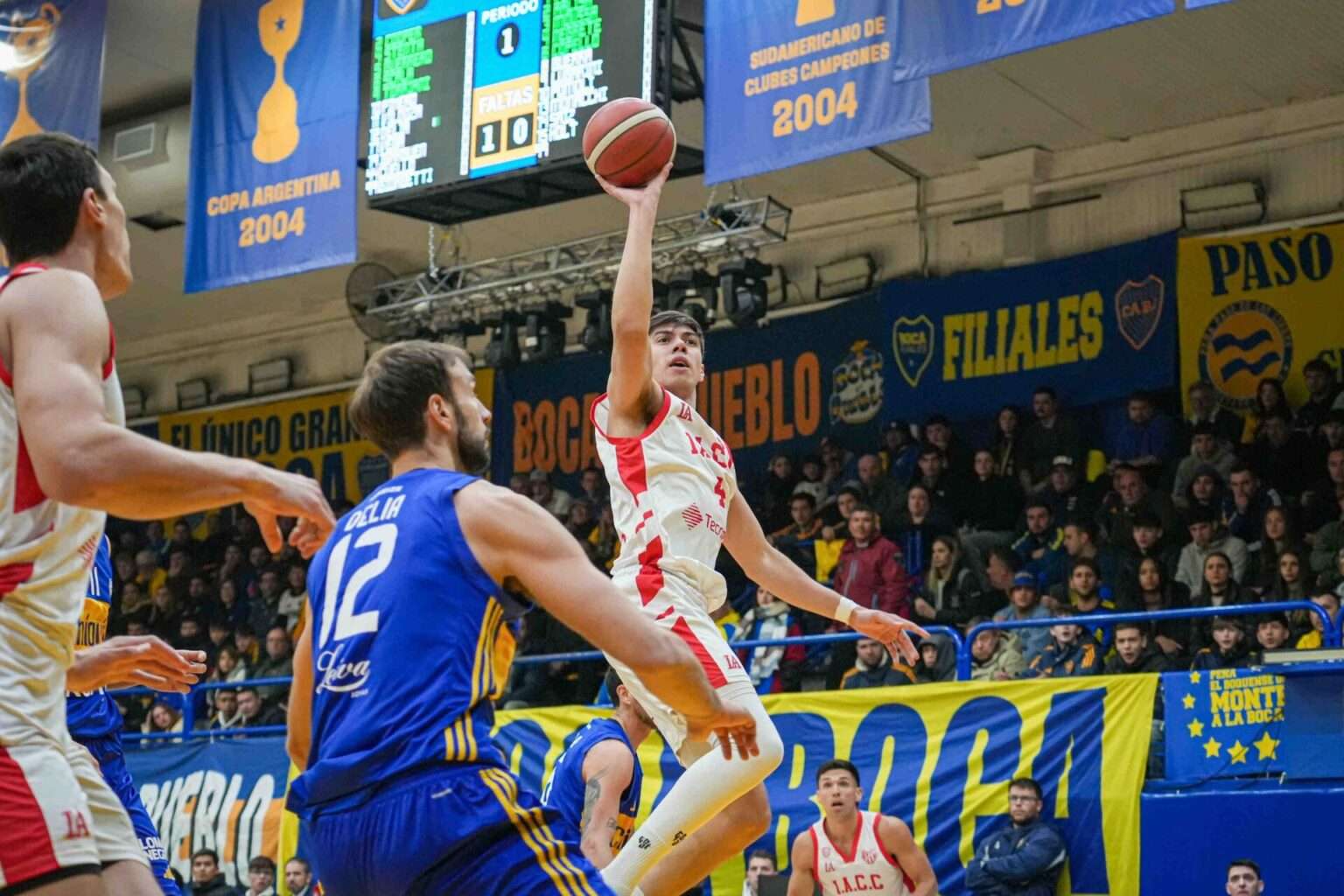 Alex Negrete, 18puntos, 3 rebotes y 3 asistencias.