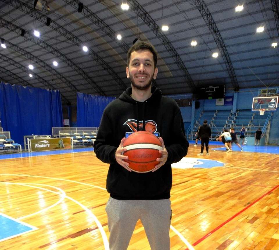 Manuel Gonzalez DT del Patriota