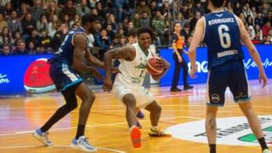 Sanders volvió a ser hombre clave en el juego y Atenas ganó.