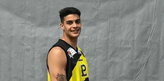 Augusto Bruera, llego a Hindú