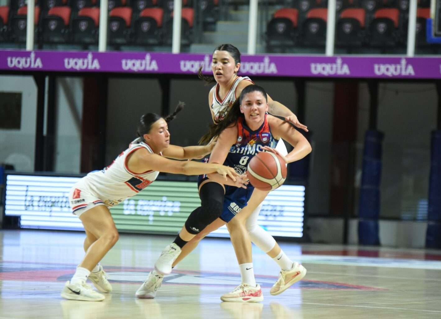 Lucia Boggetti aportó 12 puntos a Quimsa