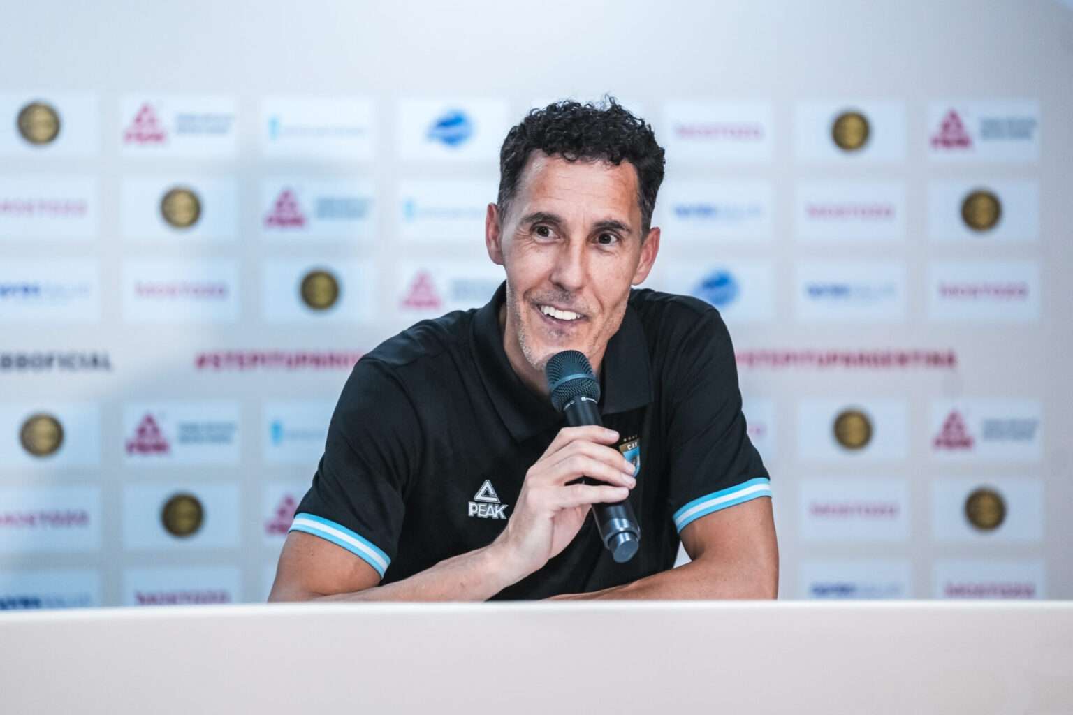 Pablo Prigioni está feliz